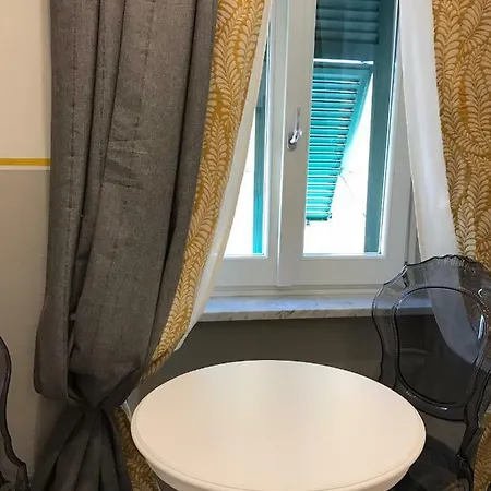 בית הארחה Da Benedetta מונטרוסו אל מארה