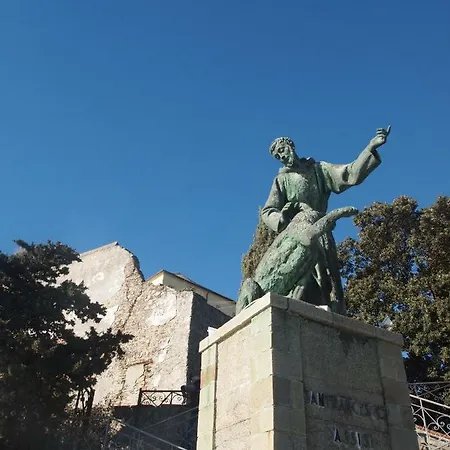 Da Benedetta Konukevi